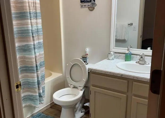 Branson Lakeside Getaway