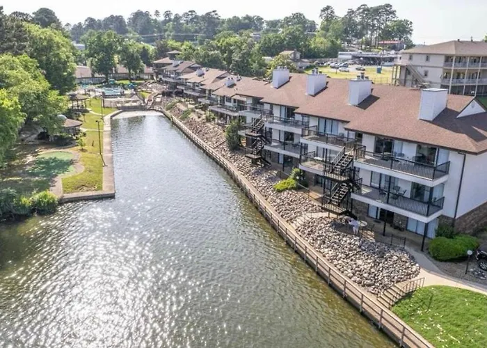 The Cove At Lake Hamilton