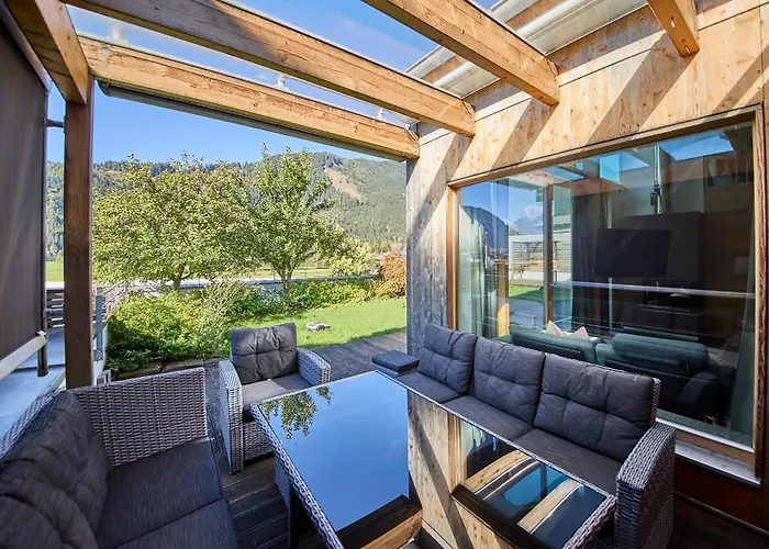 Penthouse Holleis