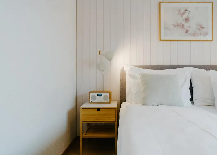 La Belle Vue Boutique Hotel & Cafe