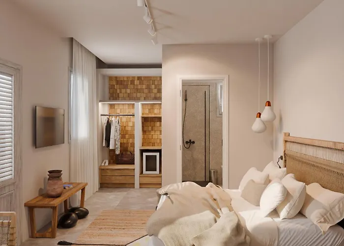 F Fine Suites - Adults Only