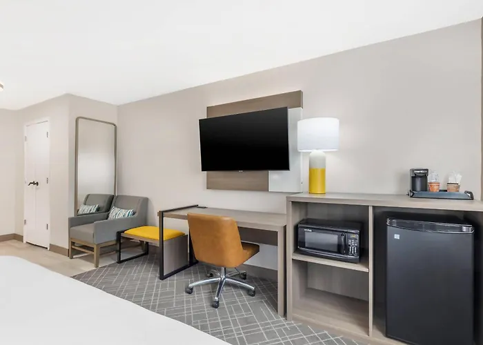 Comfort Inn Ballard-Roosevelt