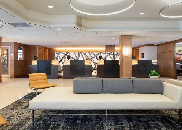Doubletree By Hilton Hotel & Suites Pittsburgh Downtown