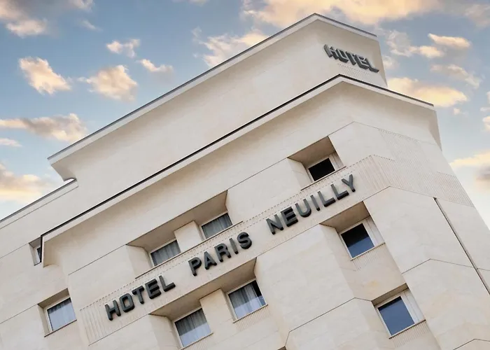 Hotel Paris Neuilly