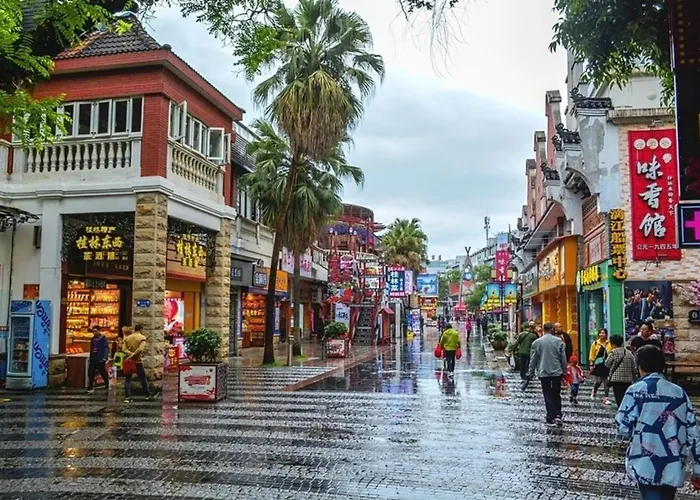 Wing Hotel Guilin - Central Square