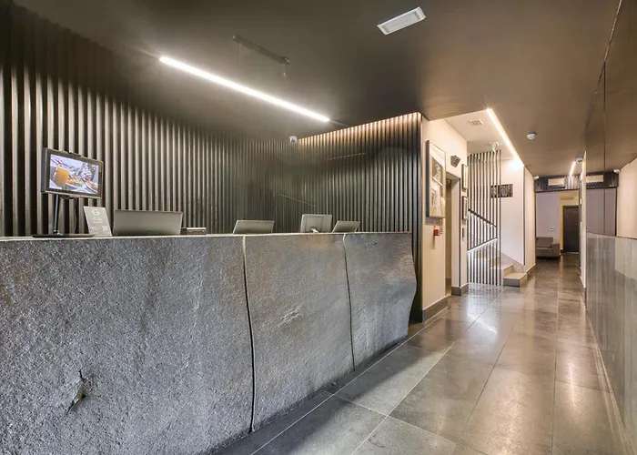 Onyx Hotel