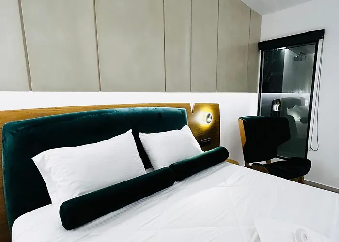 Tramonto Maisonettes & Suites