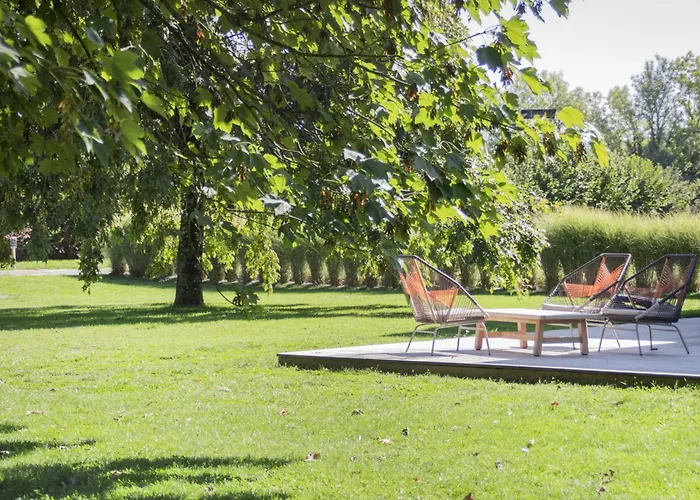 Hotel Le Corbusson Laval Ouest