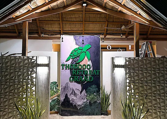 Thoddoo Retreat Grand