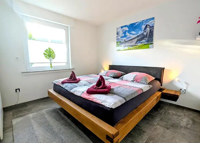 --- SEEDOMIZIL --- moderne Ferienwohnung mit Terrasse