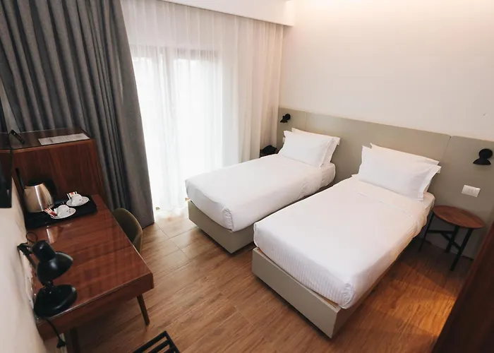 Hotel Theatro- City Center