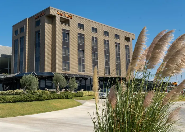 Avec Hotel