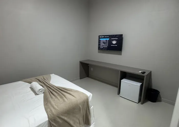 Hotel Verde Mares