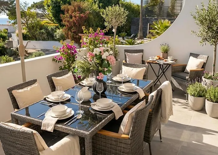Beautiful Apartment Set In The Heart Of Quinta - Newly Refurbished