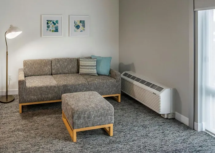 Towneplace Suites By Marriott Canfield