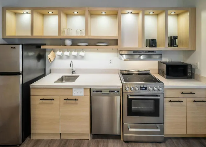 Towneplace Suites By Marriott Canfield