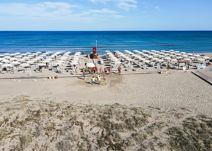Colostrai Hotel Club