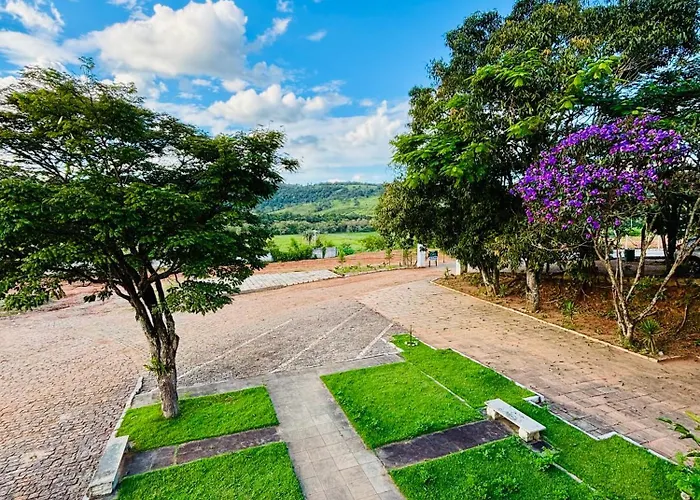 Pousada E Flat Royal
