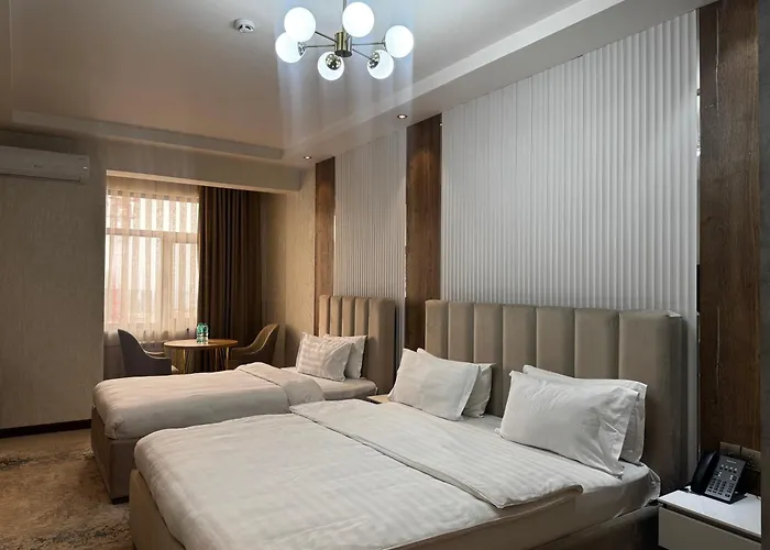 Firdavsi Hotel