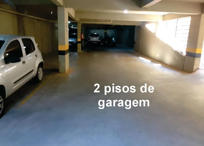 Flats da Júnia 110 - funcional com ar, garagem, tv, microondas, frigobar e 14 km aeroporto
