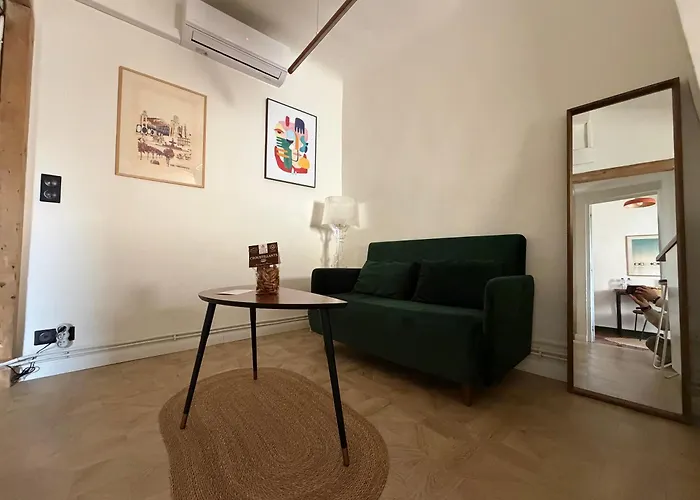 Petit Cocon Avec Vue Dernier Etage - Mazarin 1833