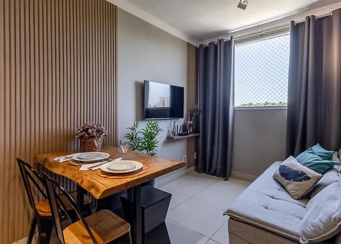 Flats Praia Uberlandia - Apt próximo ao Praia Clube - Area de lazer com Portaria 24 horas, piscina, academia, brinquedoteca, churrasqueira e áreas verdes para caminhadas