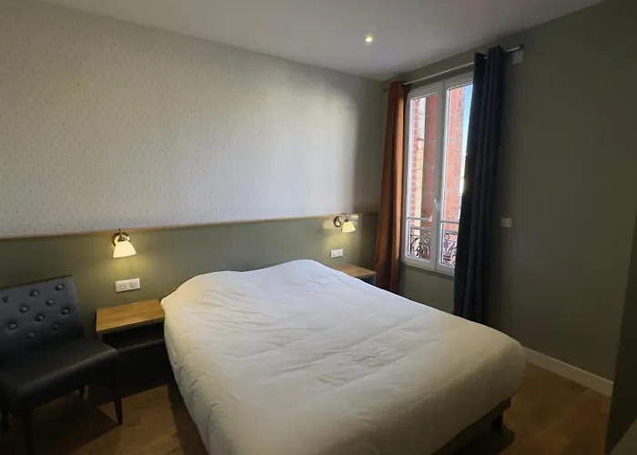 Alma Hotel