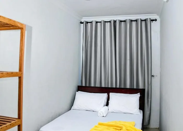 Affordable 2 Bedroom Apartment Near Stone Town