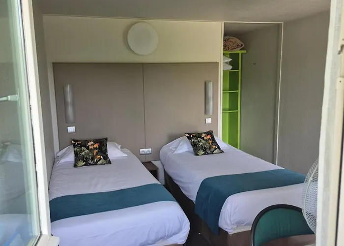 Brit Hôtel Dinan - Taden
