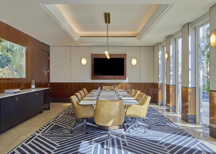 Cameo Beverly Hills, Lxr Hotels & Resorts