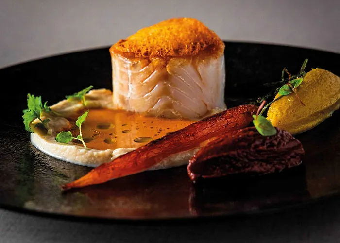 Maison Philippe Le Bon Hotel, Restaurant & Bar Le 19