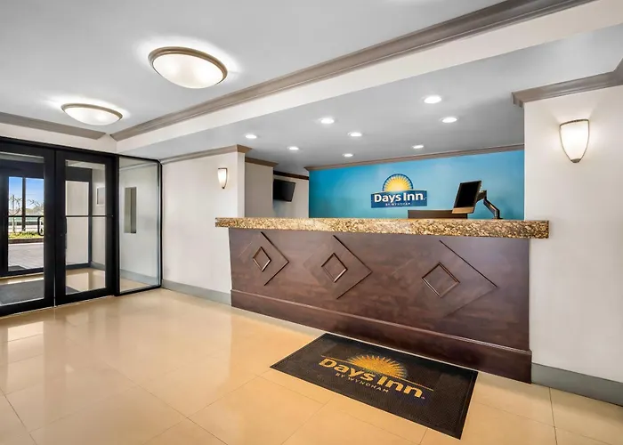 Days Inn By Wyndham Florida City