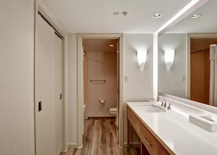 Homewood Suites By Hilton Windsor Locks Hartford