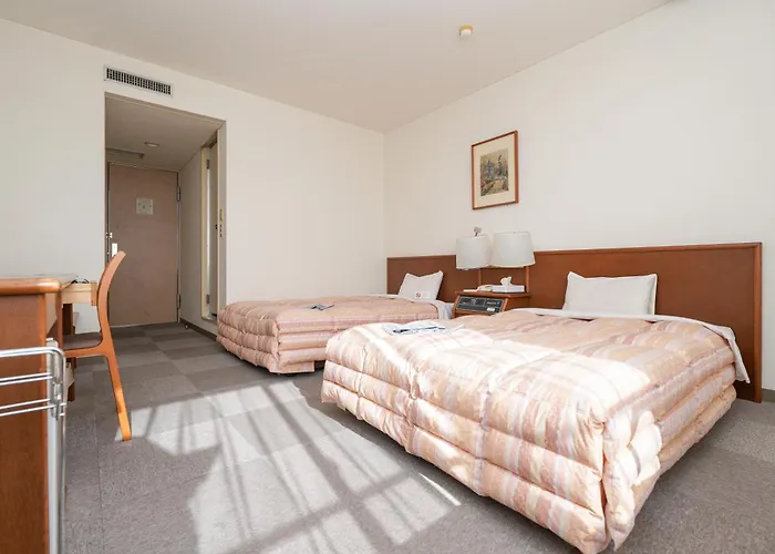 Tendo Central Hotel