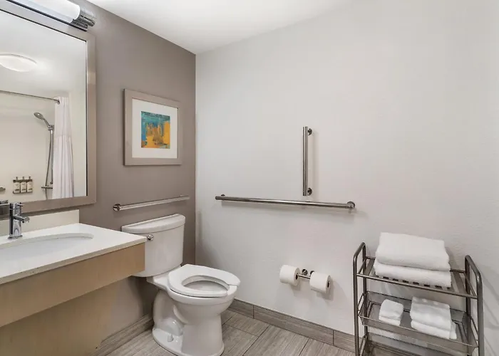 Holiday Inn Knoxville N - Merchant Drive By Ihg