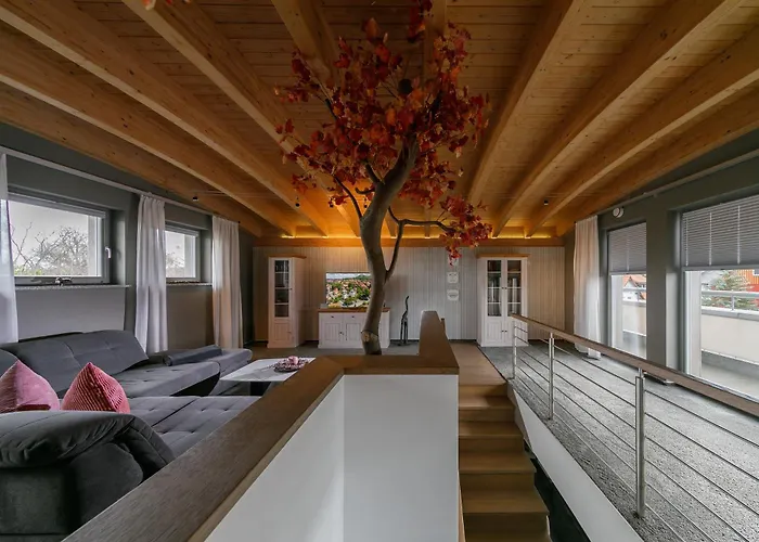 Monopol Apartments