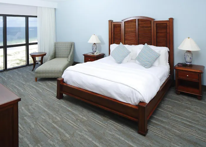 The Island House Hotel A Doubletree By Hilton