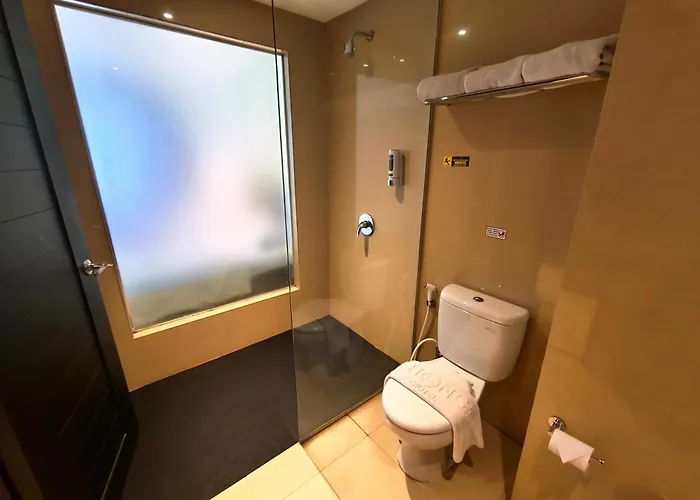 Thong's Inn Hotel Kualanamu