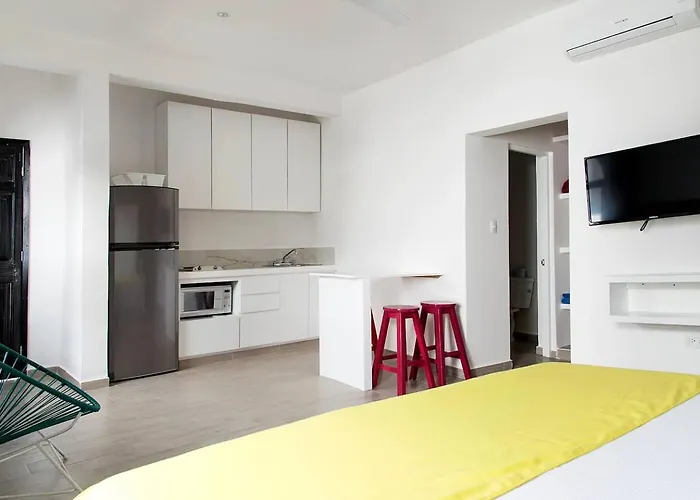Valentina Suites By Las Flores Vacation Rentals