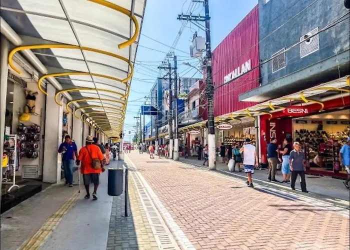 2 quadras da praia - Apto completo em São Vicente ideal para família e trabalho