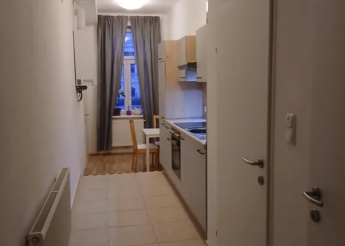 Ruhige Wohnung in Helenental