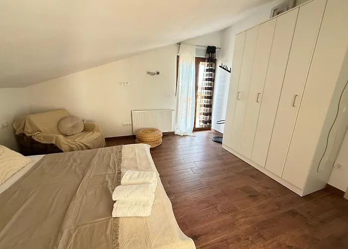 Olivetta Apartments & Rooms