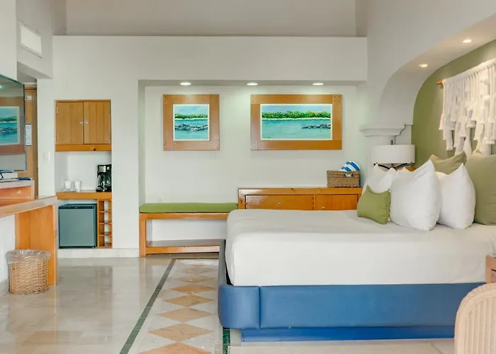 Puerto Aventuras Hotel & Beach Club