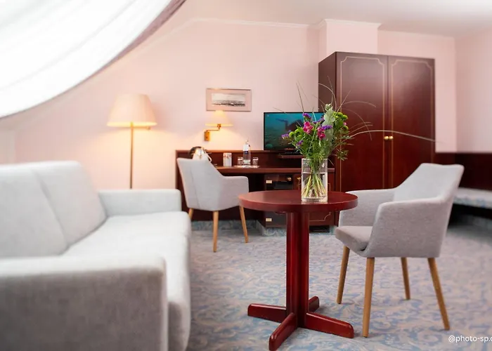 Leine Hotel