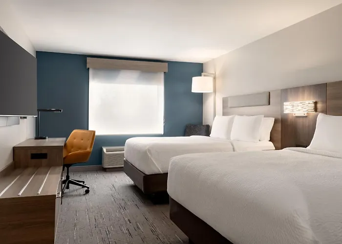 Holiday Inn Express Hotel & Suites Edmond By Ihg