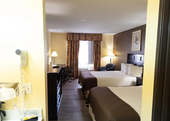 Baymont By Wyndham Battle Creek Downtown