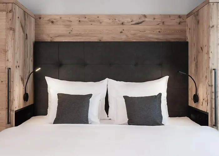 VAYA Pfunds NEUERÖFFNUNG
