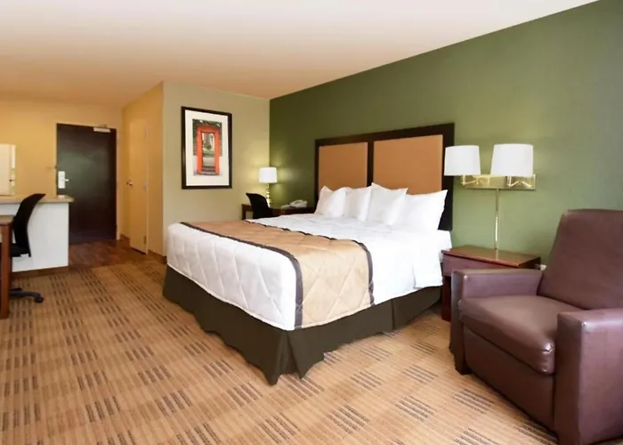 Studio 6 Corporate Extended Stay Chicago Lisle Il