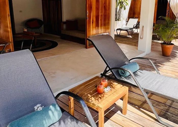 Leeloo Boutique Hotel