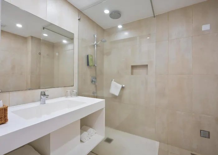 Caloura Hotel Resort
